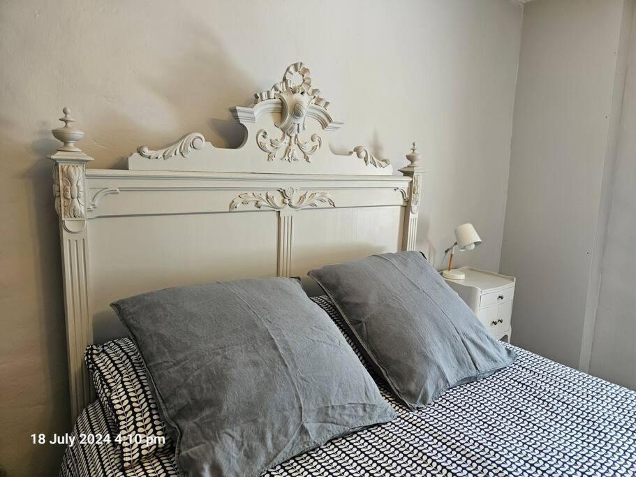 Bannsvale Farmhouse, Mount Hawke, Cornwall, Holiday home Truro